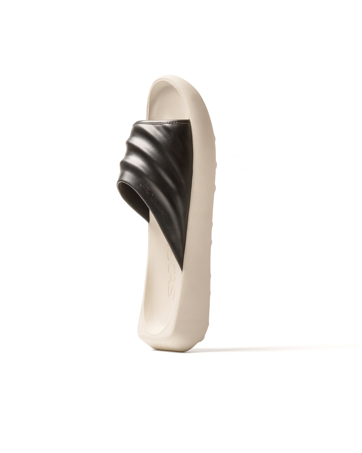 STAPLE x Vibram StratX "Kimset" Slide - Footwear | Staple Pigeon